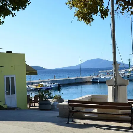 Martamare 아파트