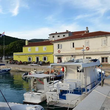 Martamare Apartment