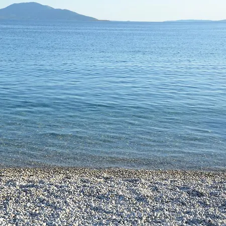 Daire Martamare Martinšćica